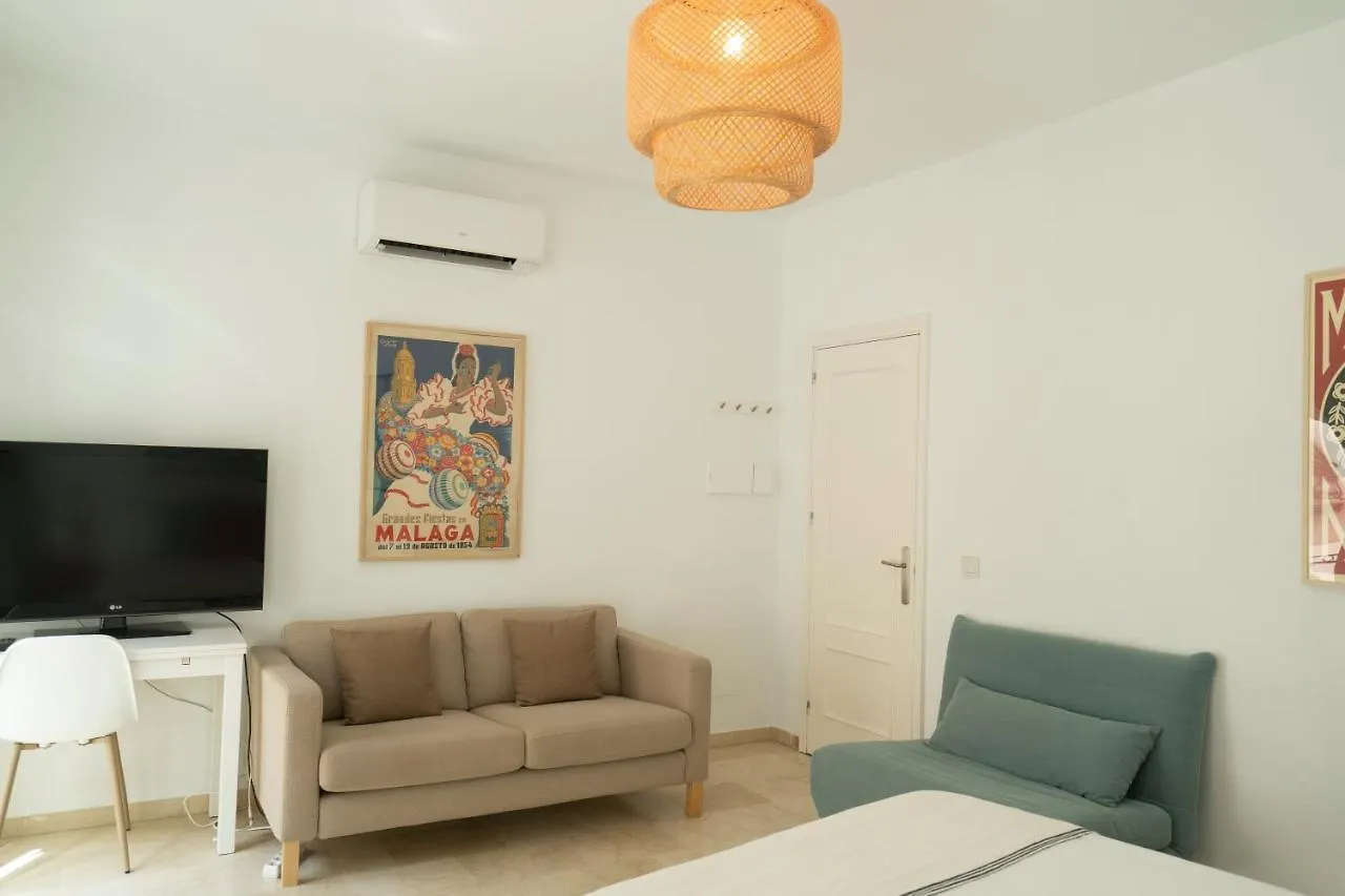 Bhost - El Duplex De Berta Apartment Malaga