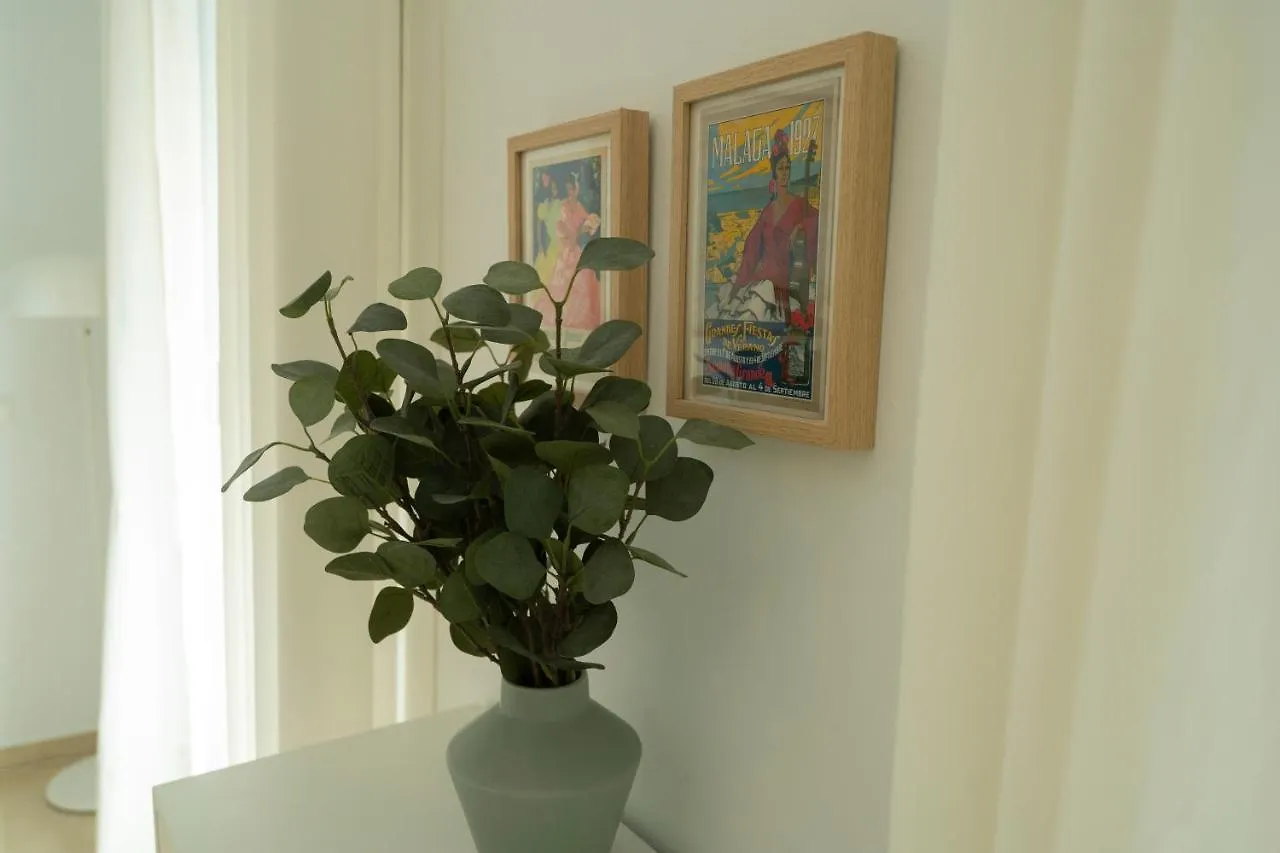 Bhost - El Duplex De Berta Apartment Malaga 0*,  Spain