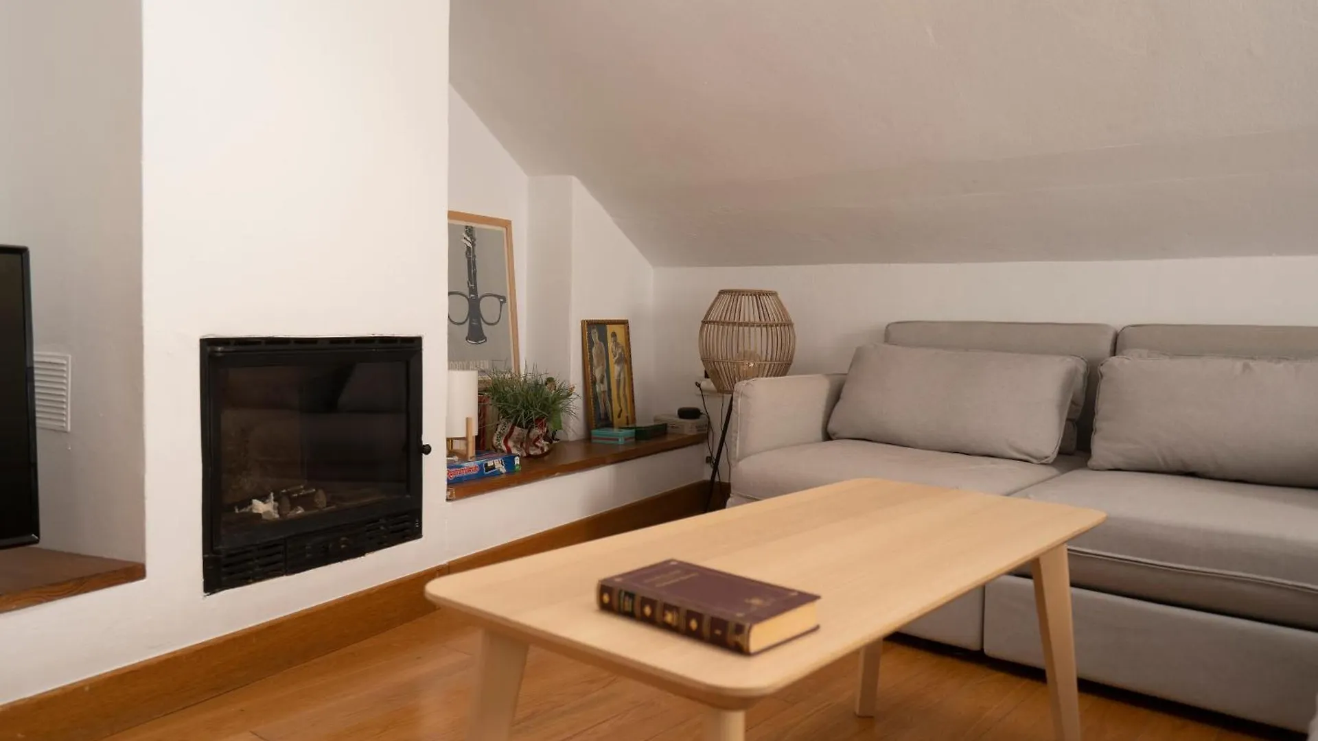 Bhost - El Duplex De Berta Lägenhet Málaga