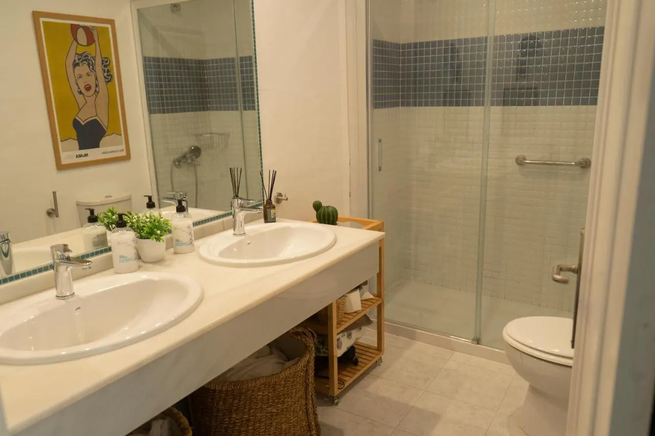 Bhost - El Duplex De Berta Lägenhet Málaga